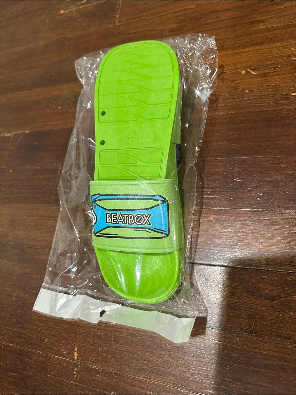 BeatBox Neon Green Slide Sandals Size Small